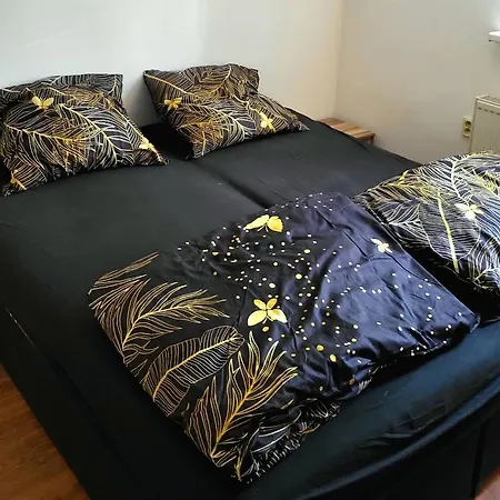 Cozy Chill Spot In The Heart Of アパート *